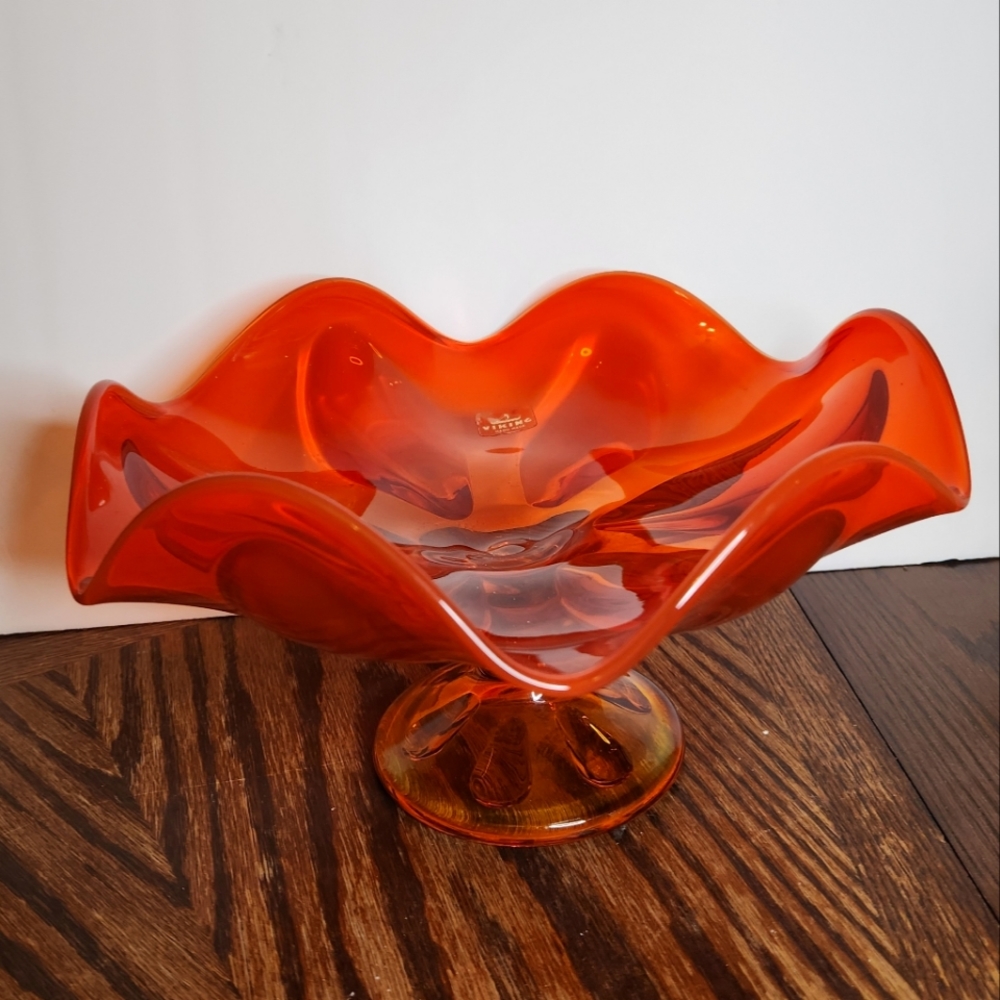 Vintage Amberina Viking Glass Bowl - Glowy! Persimmon Six Petal Compote Glass